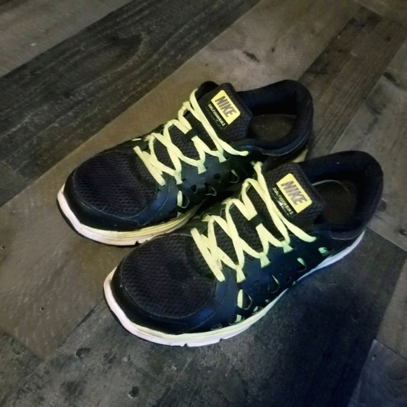 Nike Other - Nike Dual Fusion Run 2 Cross Training Shoes